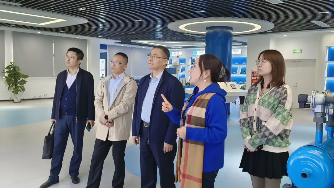 園區人大工委主任張永清一行蒞臨我司開展走訪調研活動插圖1