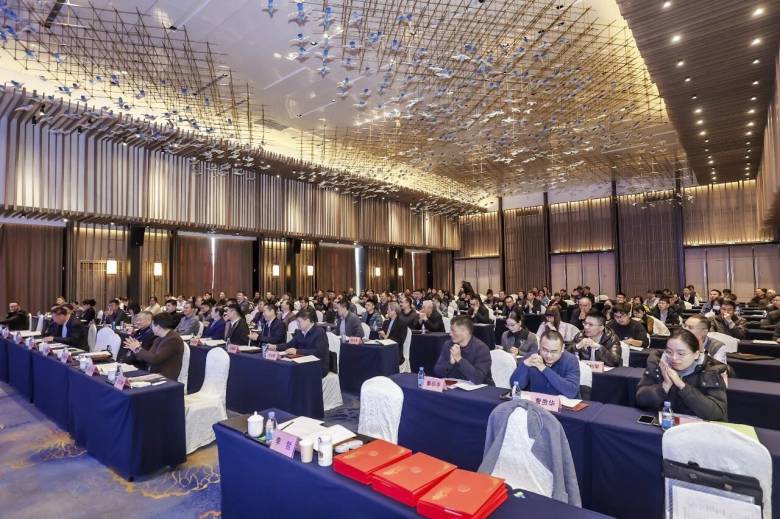 145442_455626_jsue_gsdt.jpg 145442_455626_jsue_gsdt.jpg